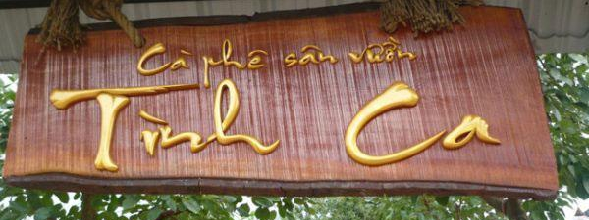 Bảng hiệu gỗ cà phê sân vườn Thủ Dầu Một