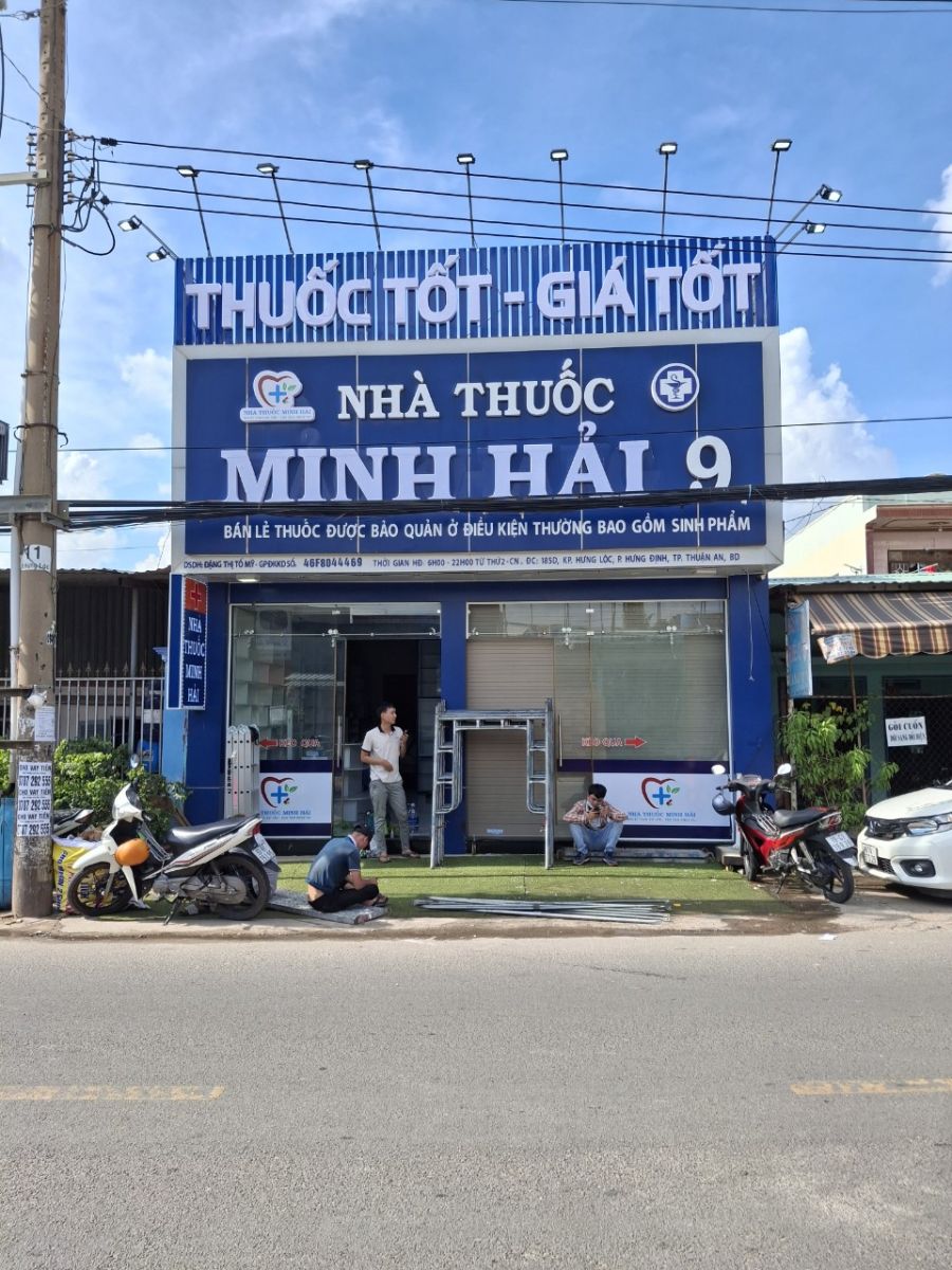 Thi công banghieuquangcaobd.com